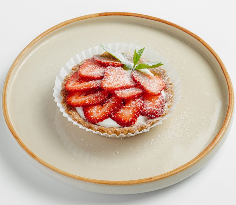 Корзинка с клубникой